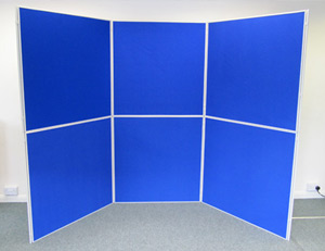 Ex-Hire 160+ Display Boards & Connecting Poles - £1095 + VAT